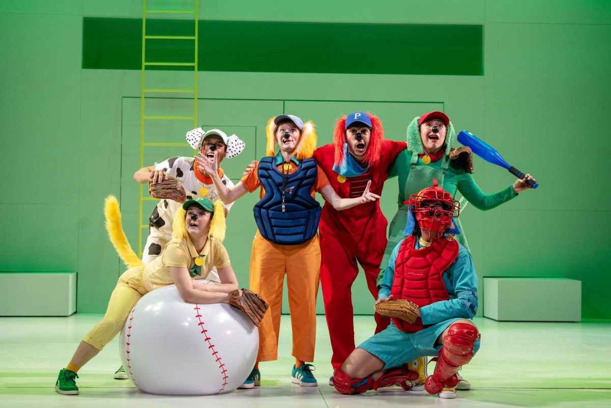 "Go, Dog. Go! • Ve Perro ¡Ve!" cast having fun at the Children's Theatre Company in Minneapolis. (Kaitlin Randolph)